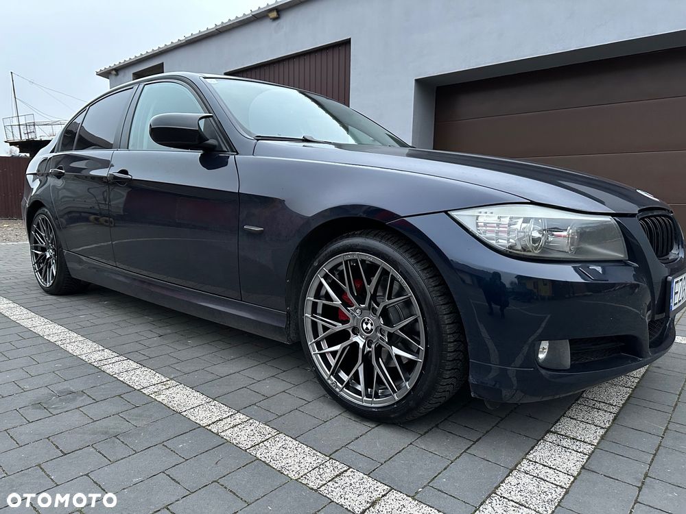 NOWE felgi 18 BMW 5x120 8.5j ET35 F10 Z3 Z4 E46 X1 X3 E83 F25 X5 E90 F30 F32 F34 GT F01 F12 F20 E87 F22 E60 xDrive Opel Insignia JR44 JR21 Styling M Pakiet Forzza Vossen HF7 Japan Racing JR28 alufelgi - 17