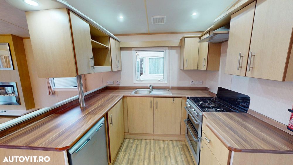 Alta Casa mobila ABI Highlander nr. 132 | Tâmplărie PVC şi încalzire centrala pe gaz cu calorifere | 11 x 3.7 m | 2 dormitoare şi 1 baie - 4