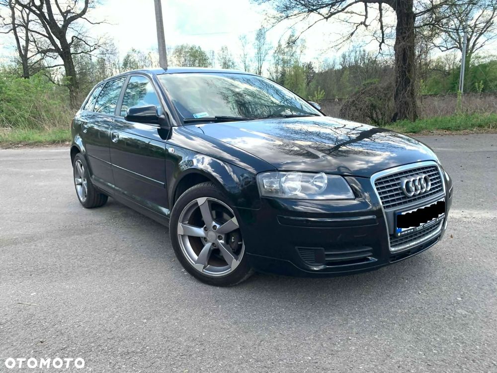 Audi A3 Sportback - 1