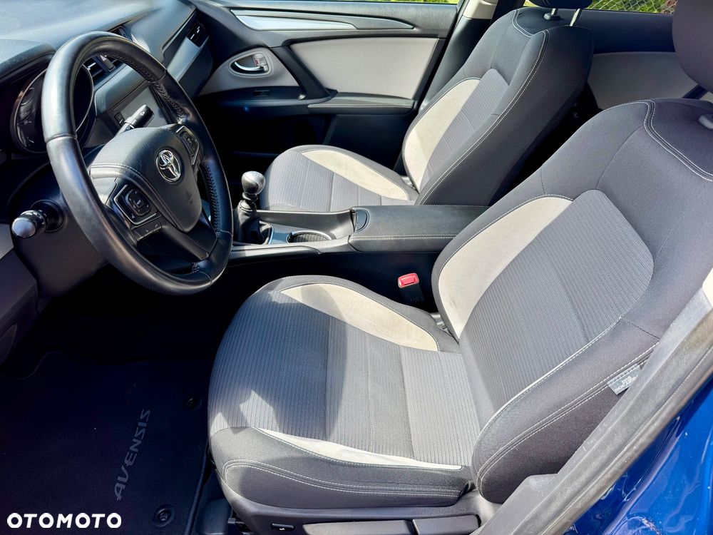 Toyota Avensis 1.8 Prestige - 13