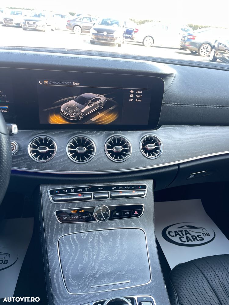 Mercedes-Benz CLS 350 d 4MATIC Aut - 35