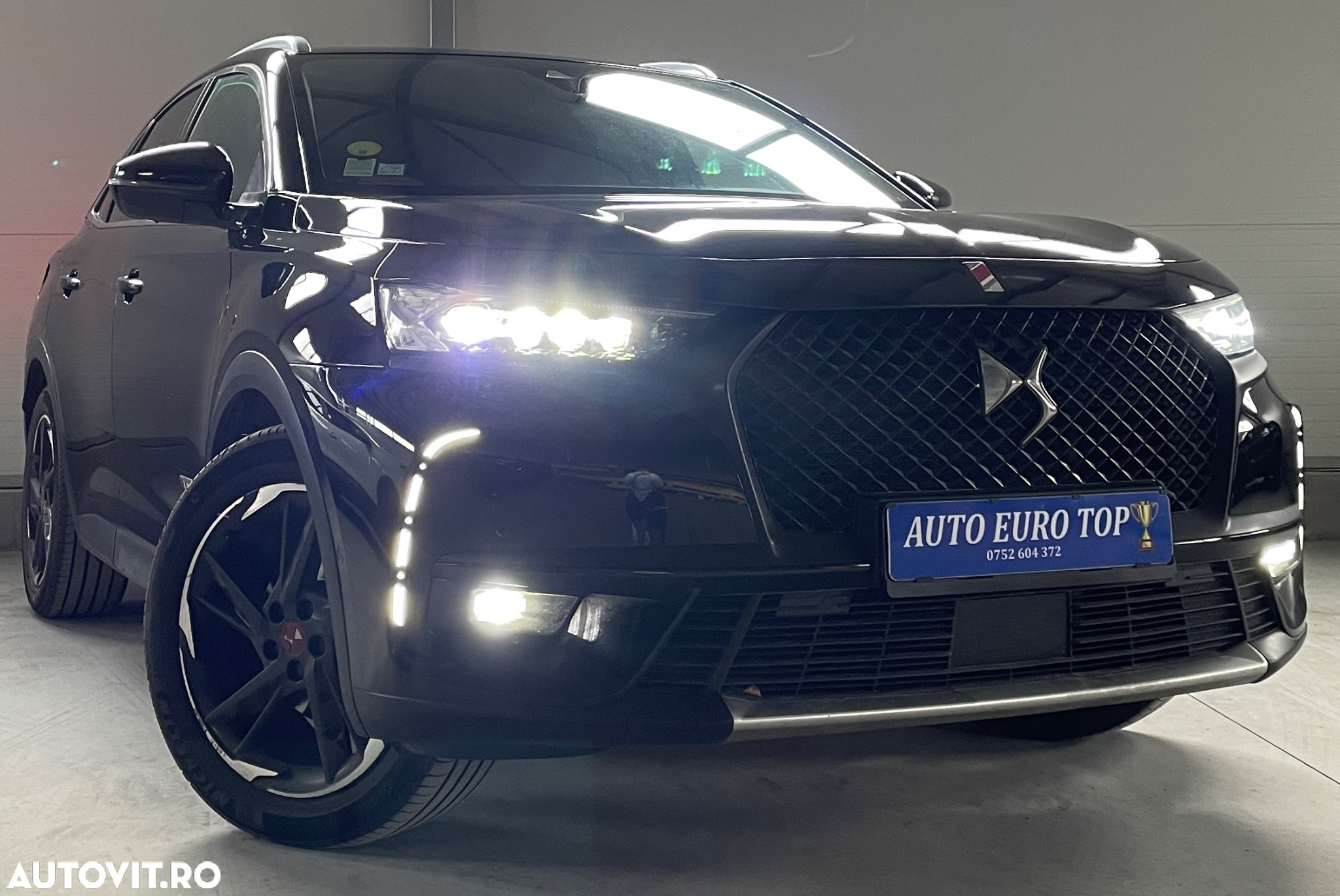 DS Automobiles DS 7 Crossback - 14