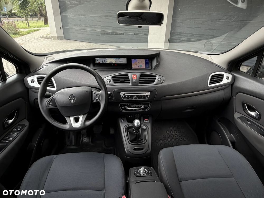 Renault Scenic 1.9 dCi Tech Run - 9