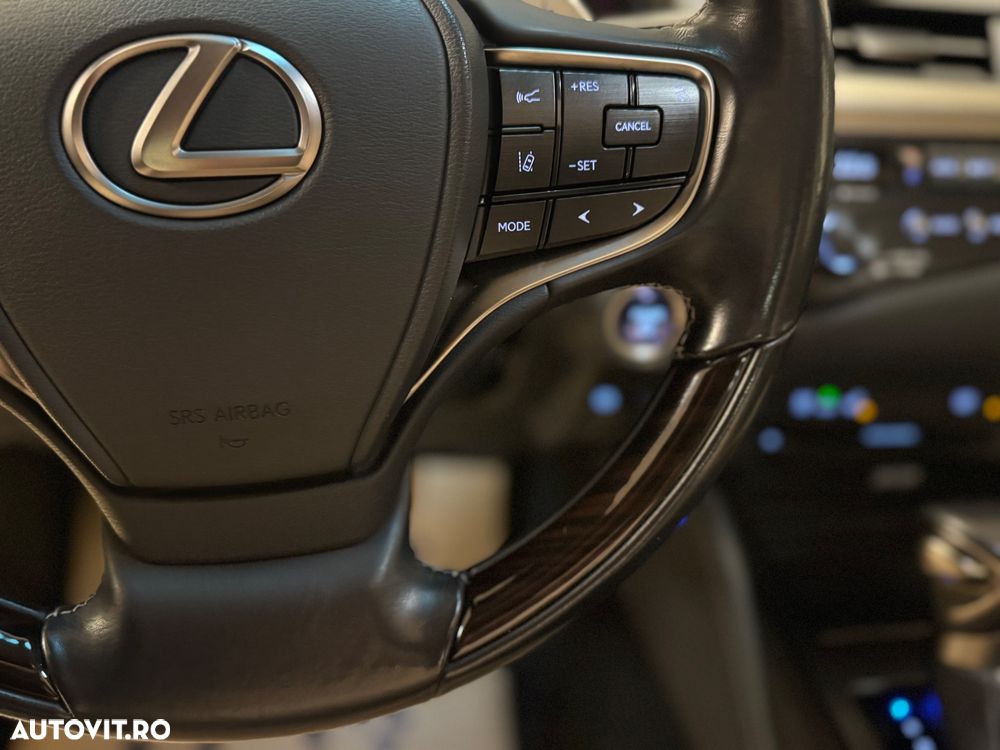 Lexus Seria ES 300h Business Edition - 12