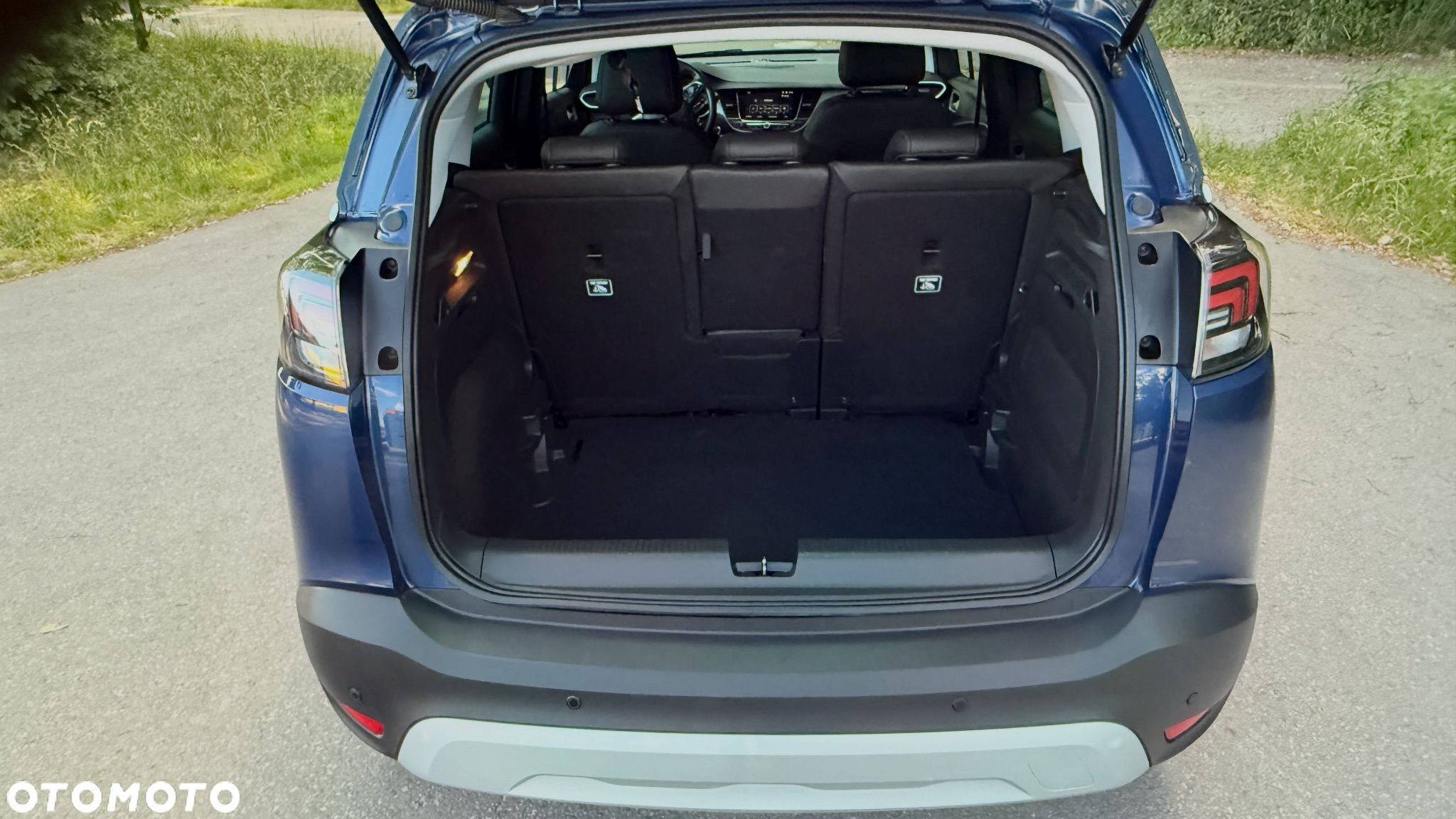 Opel Crossland X - 9
