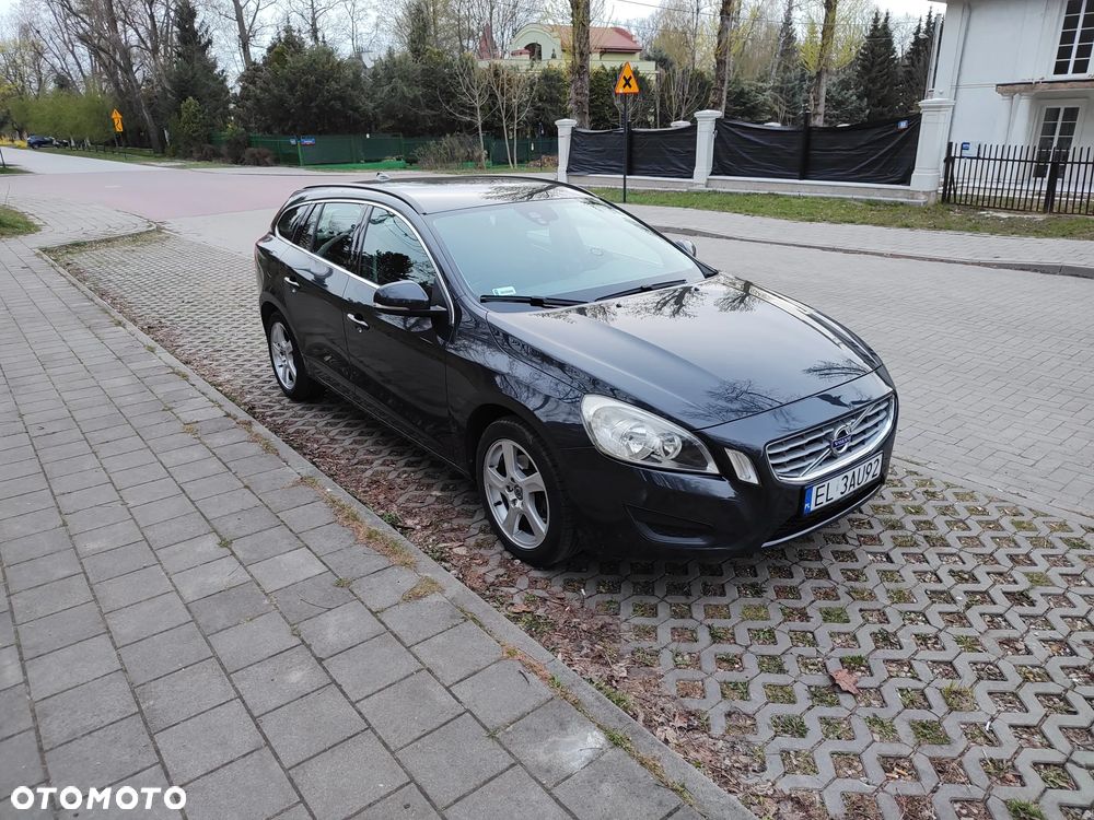 Volvo V60 T3 Summum - 7