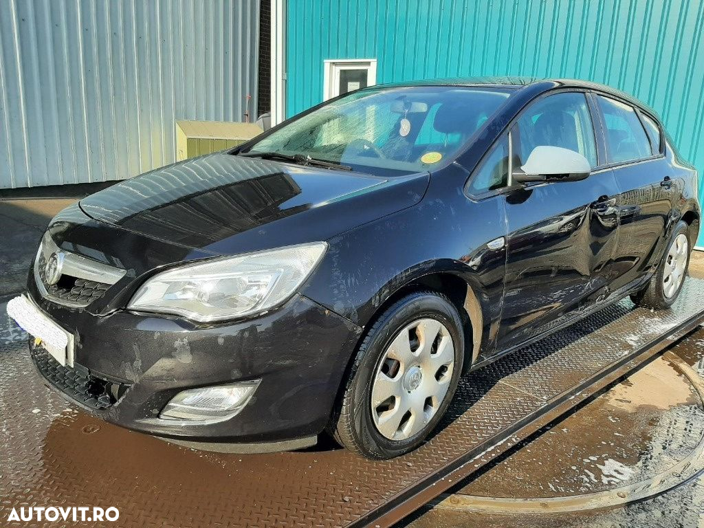 CD player Opel Astra J 2010 Hatchback 1.3 CDTI - 5