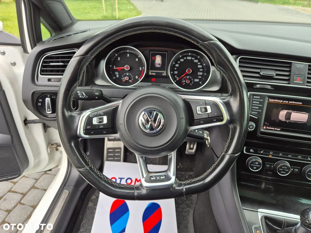Volkswagen Golf GTD (BlueMotion Technology) - 36