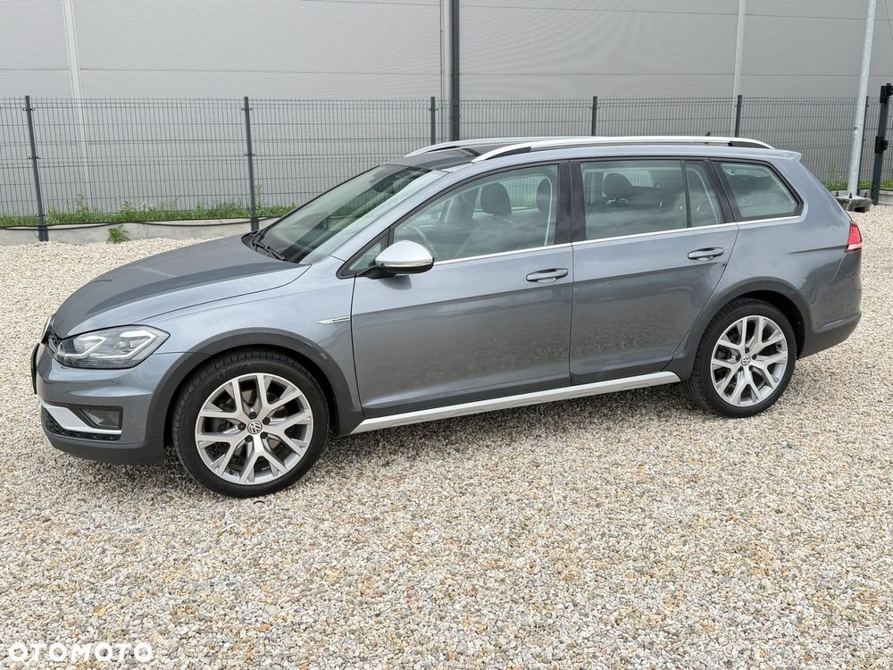 Volkswagen Golf Alltrack - 11