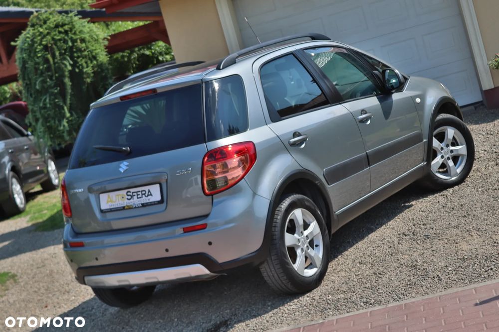 Suzuki SX4 1.6 Premium - 7