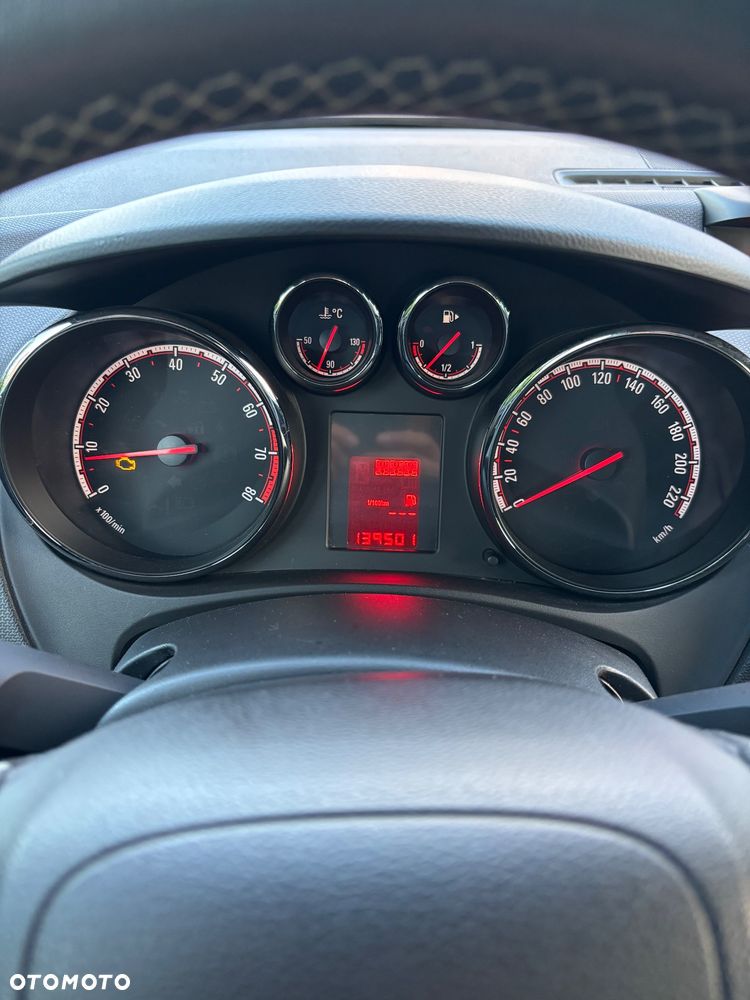Opel Meriva 1.4 T Cosmo - 11