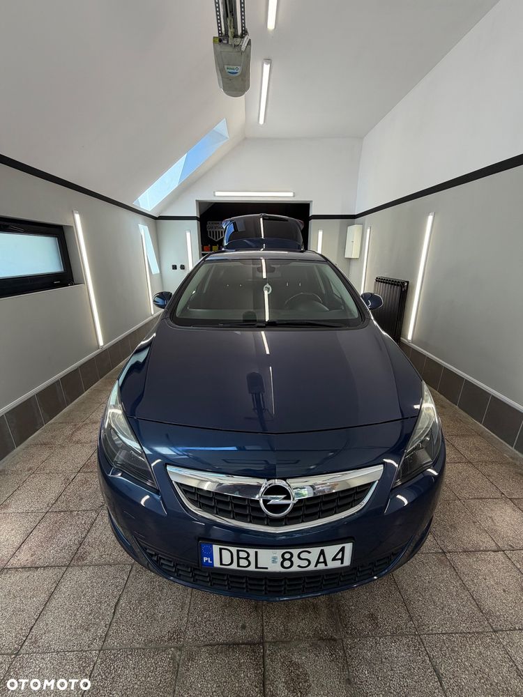 Opel Astra 1.6 Enjoy - 10