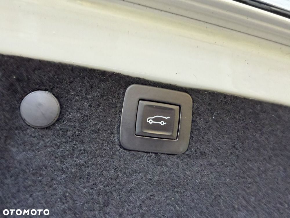 Opel Insignia - 30