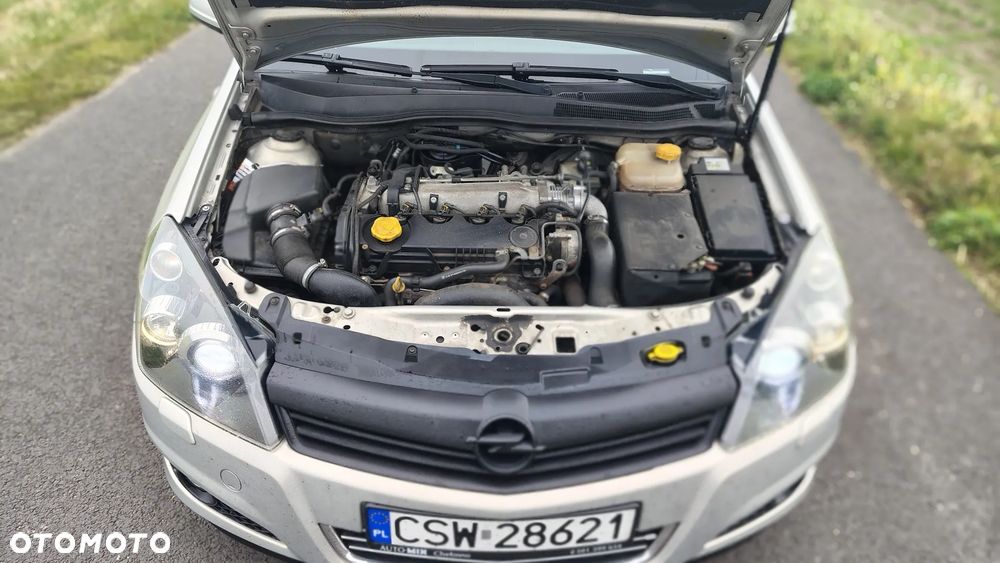Opel Astra 2007 photo 4