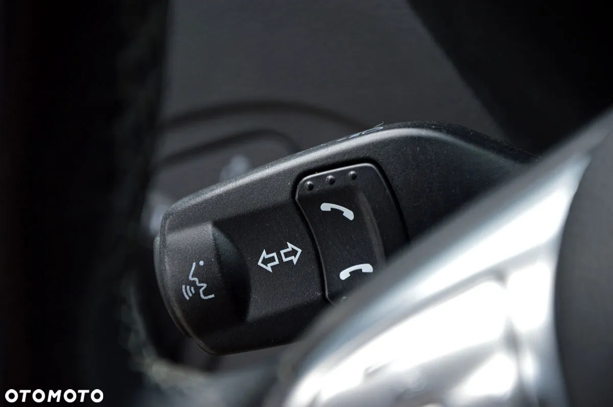 Ford S-Max 2.0 TDCi Titanium - 18