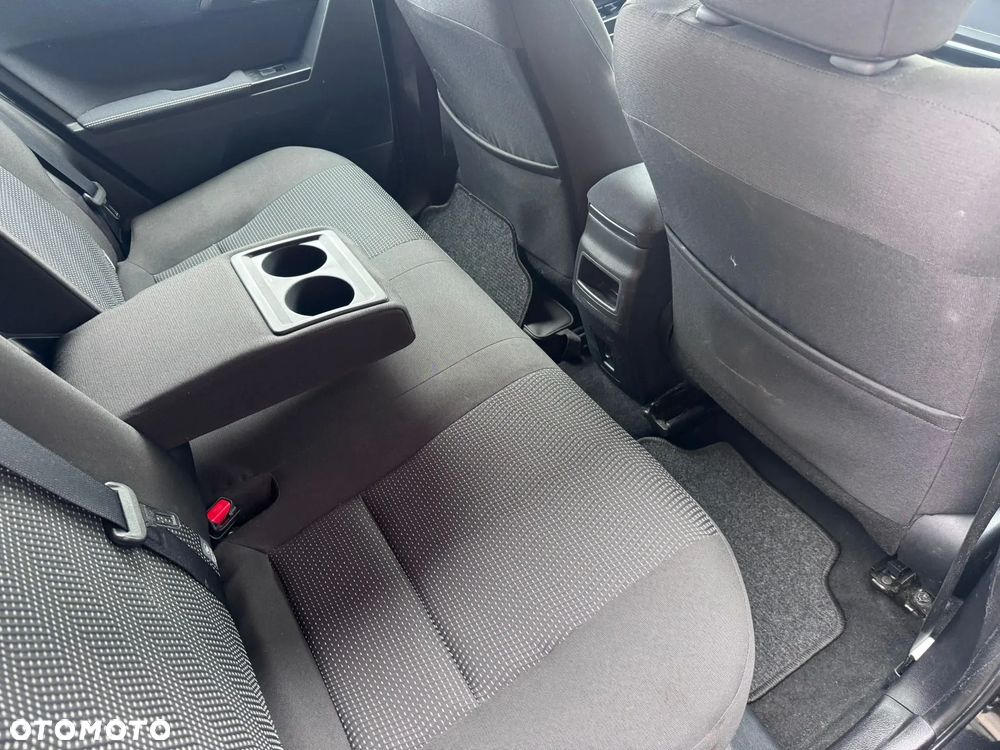 Toyota Auris 1.8 HSD Prestige NAVI - 25