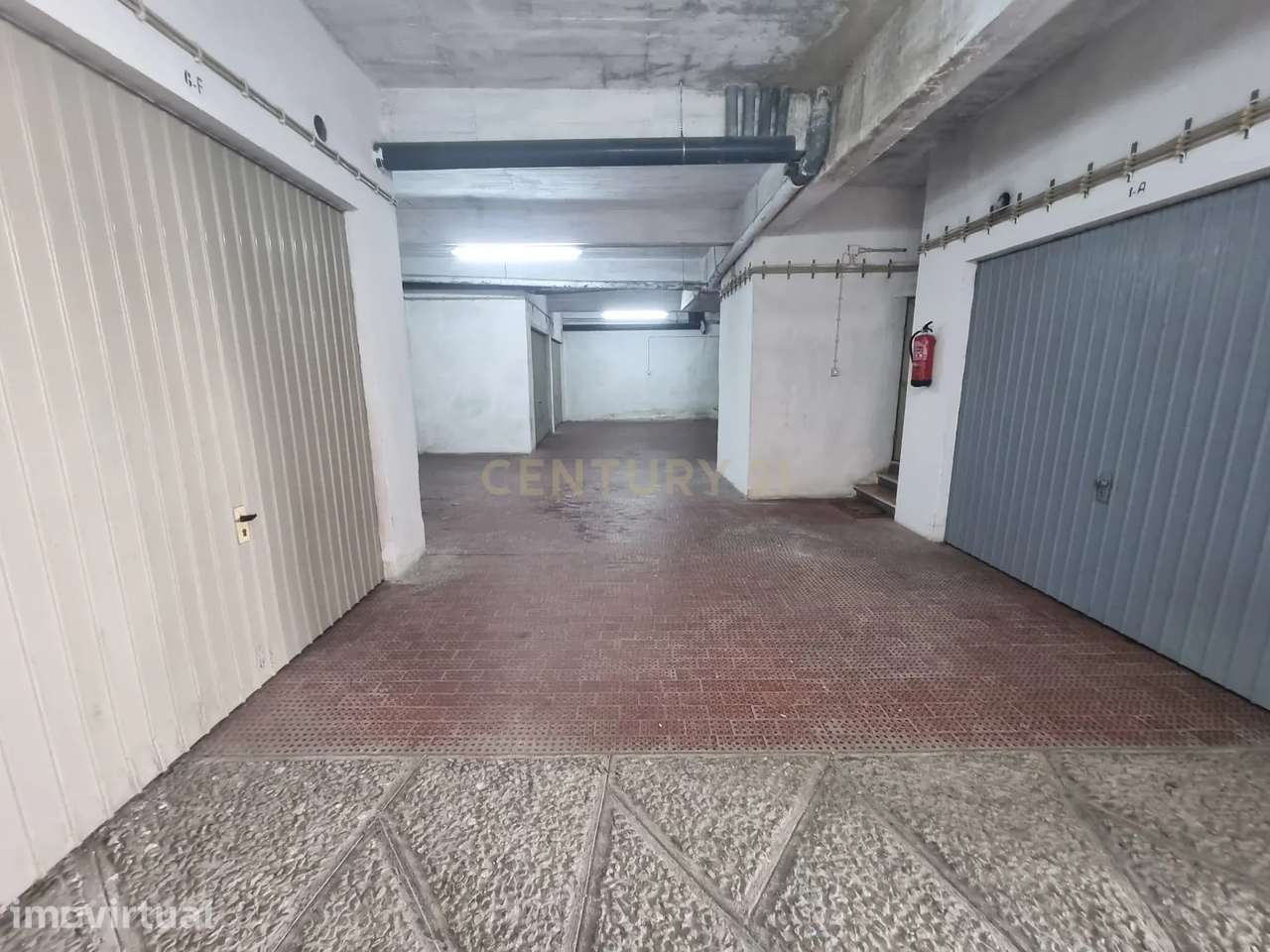 Garagem 24m2 no centro do Feijó - Grande imagem: 5/8