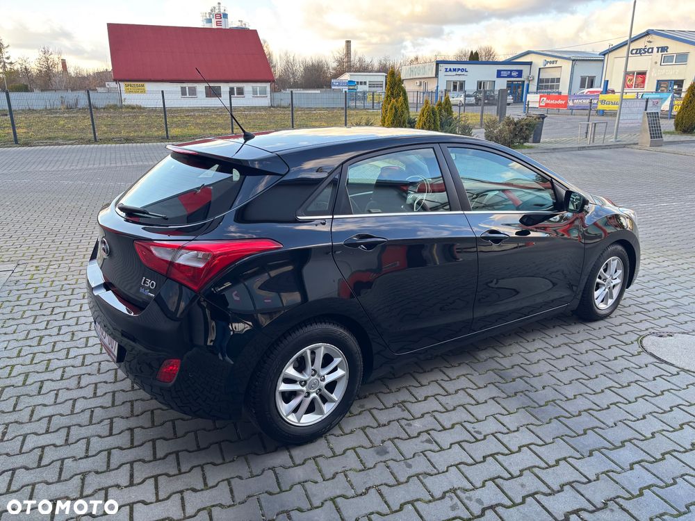Hyundai i30 1.6 CRDi Style - 16