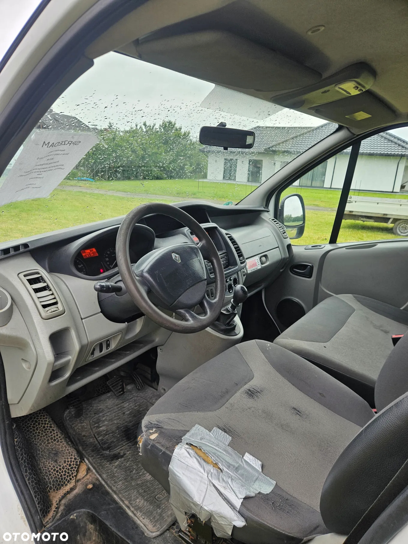 Renault Trafic - 10