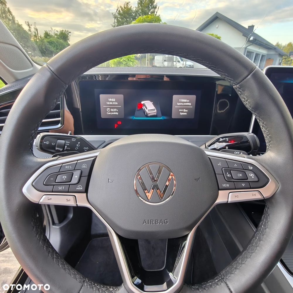 Volkswagen Passat - 16