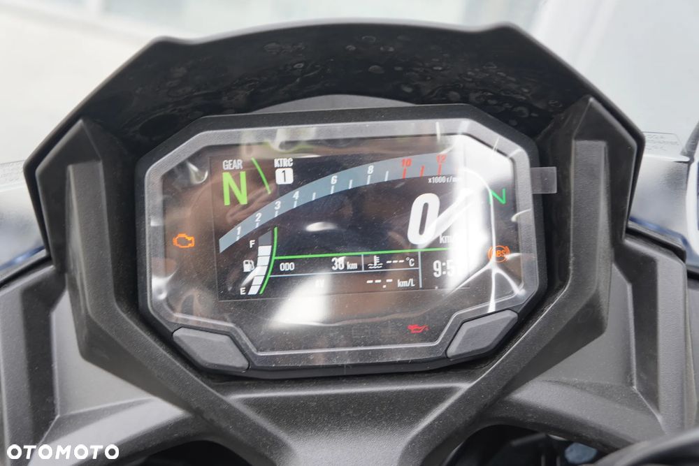 Kawasaki Ninja 500 - 3