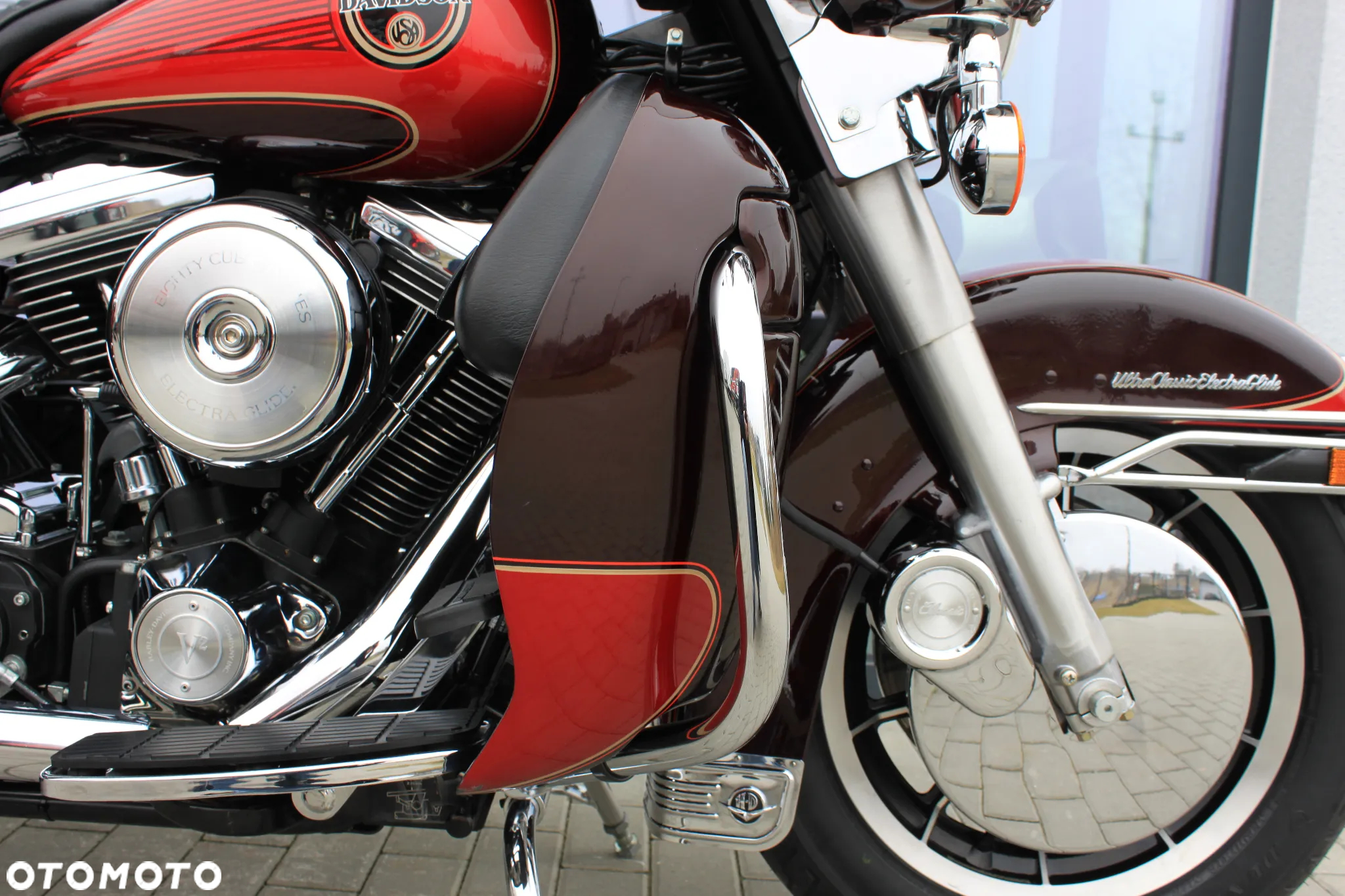 Harley-Davidson FLHTCU Ultra - 18