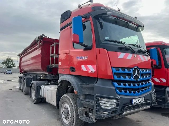 Mercedes-Benz arocs - 1