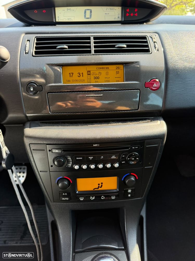 Citroën C4 1.6 HDi 110 VTR Pack - 14
