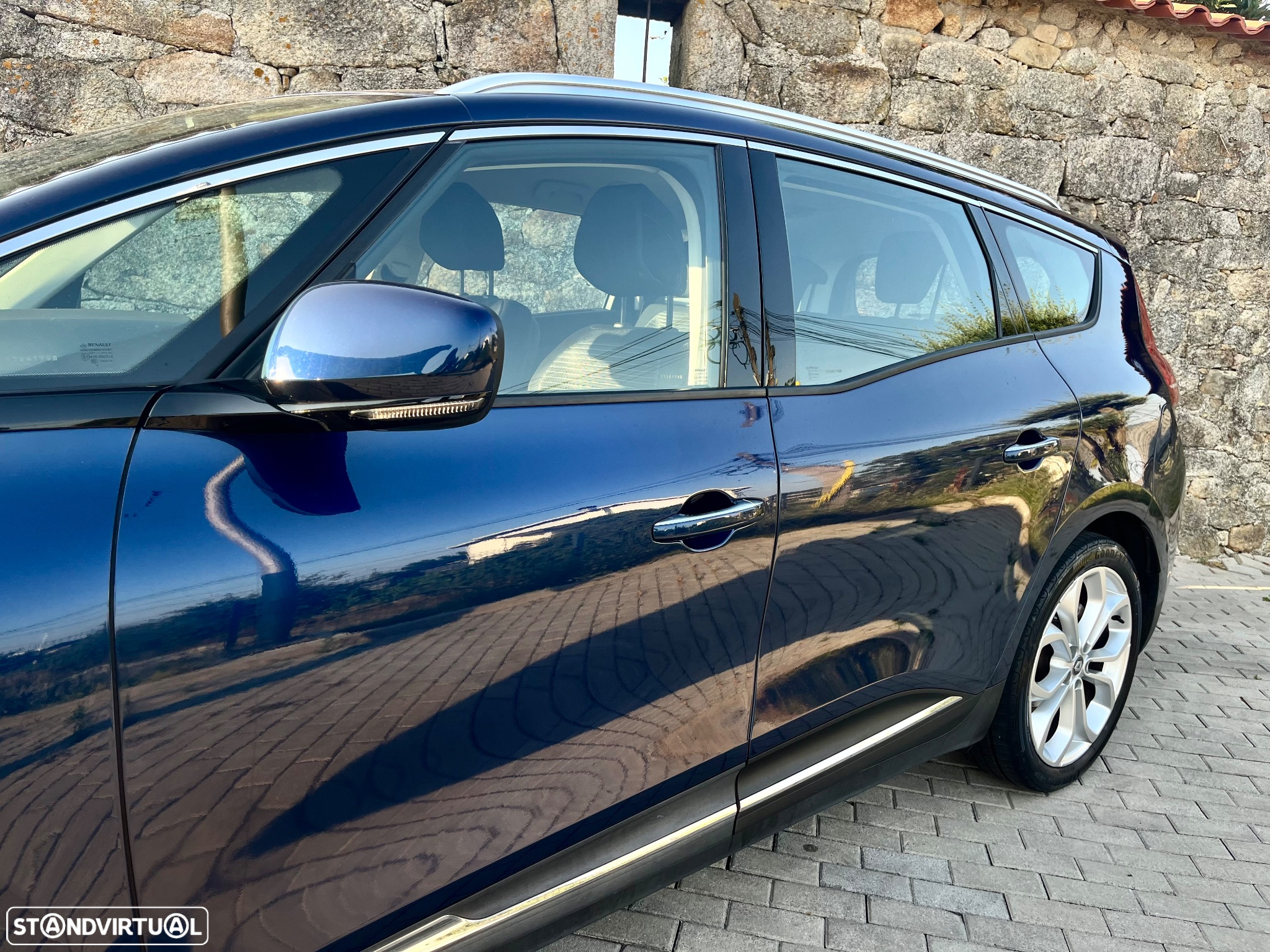 Renault Grand Scénic 1.5 dCi Dynamique S SS - 17