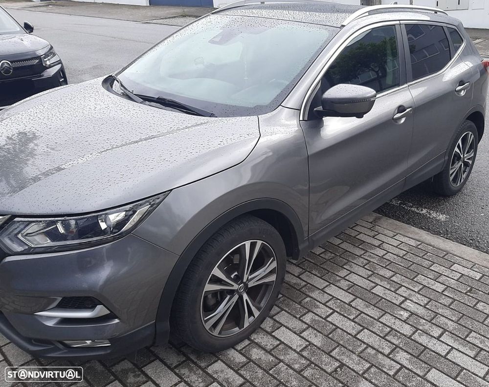Nissan Qashqai 1.5 dCi N-Connecta J18 - 4