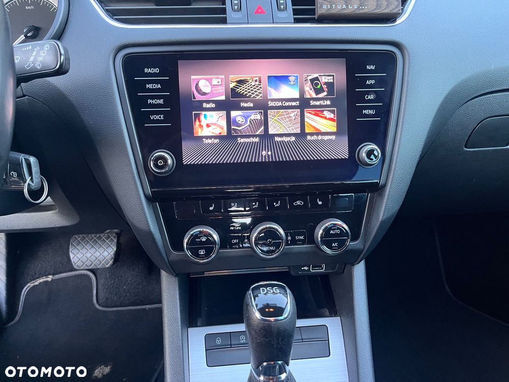 Skoda Octavia 1.6 TDI DSG Ambition - 12