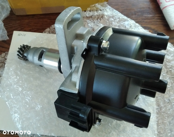 aparat zaplonowy TOYOTA LAND CRUISER 70 80 100 105 4.5 v8 LEXUS LX450 1fz 1fz-fe R6 19100-66020 1910066020 kopulka aparatu zaplonowego palec Ignition Distributor 1995 1996 1997 J80 J100 J105 BENZYNA