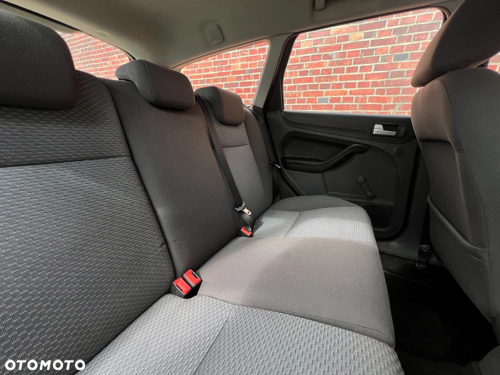 Ford Focus - 20