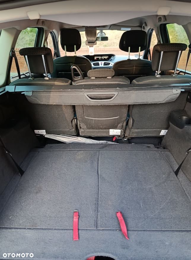 Renault Grand Scenic - 7