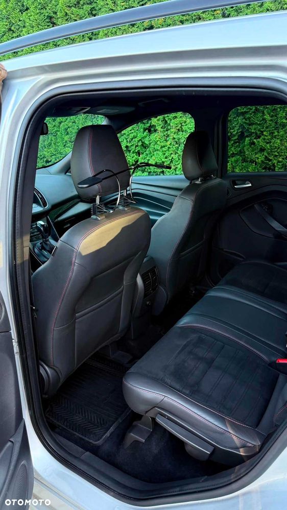 Ford Kuga - 6