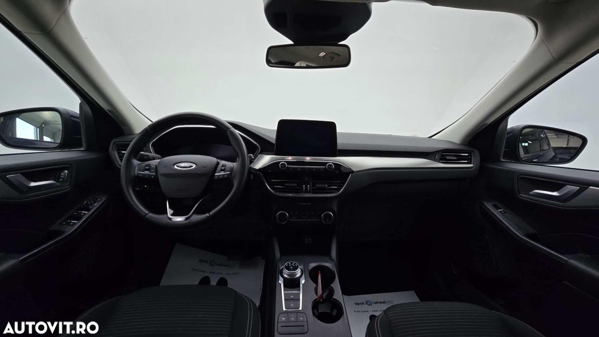Ford Kuga - 14