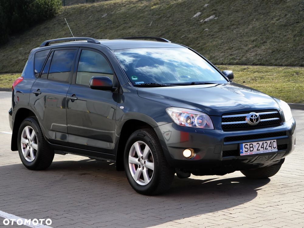 Toyota RAV4 2.0 VVT-i Prestige - 3