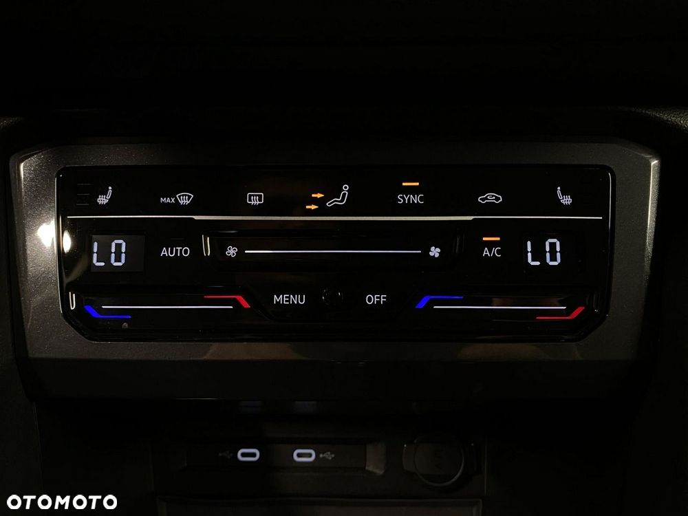 Volkswagen Tiguan 2.0 TSI 4Mot Elegance DSG - 31