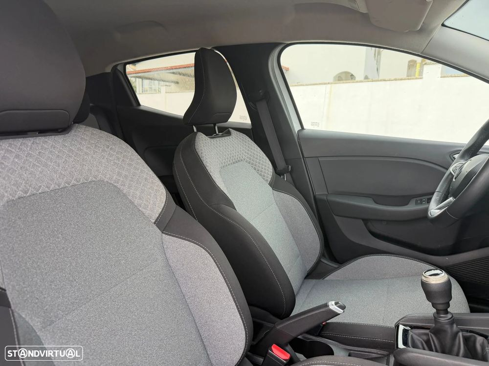 Renault Clio 1.0 TCe Evolution - 14