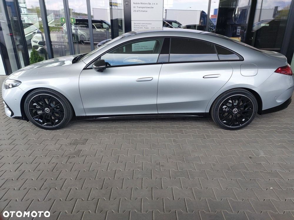 Mercedes-Benz CLA - 4