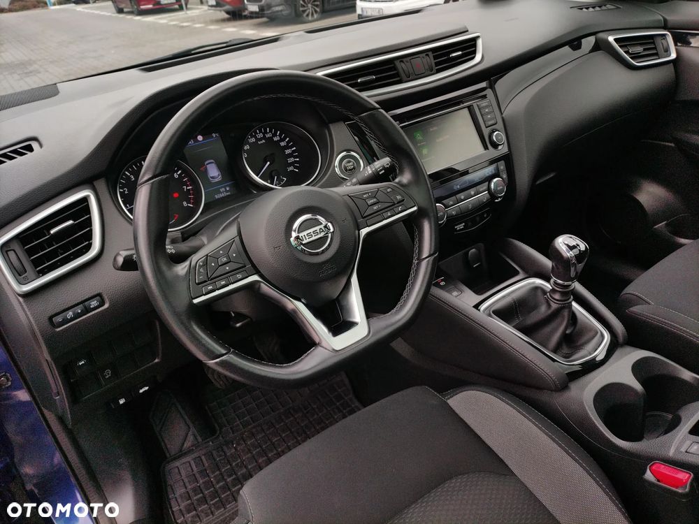 Nissan Qashqai 1.3 DIG-T N-CONNECTA - 10