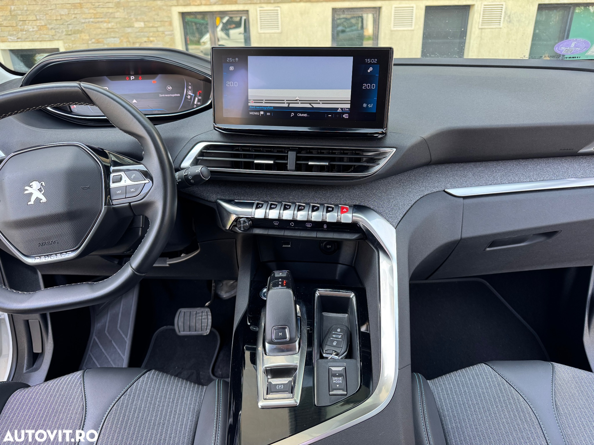 Peugeot 3008 PureTech 130 Stop & Start GPF EAT8 Active Pack - 4