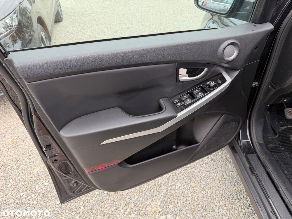 SsangYong/KGM Korando 2.0 e-XDi Quartz - 29