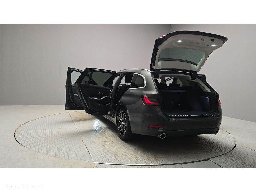 BMW Seria 3 - 9