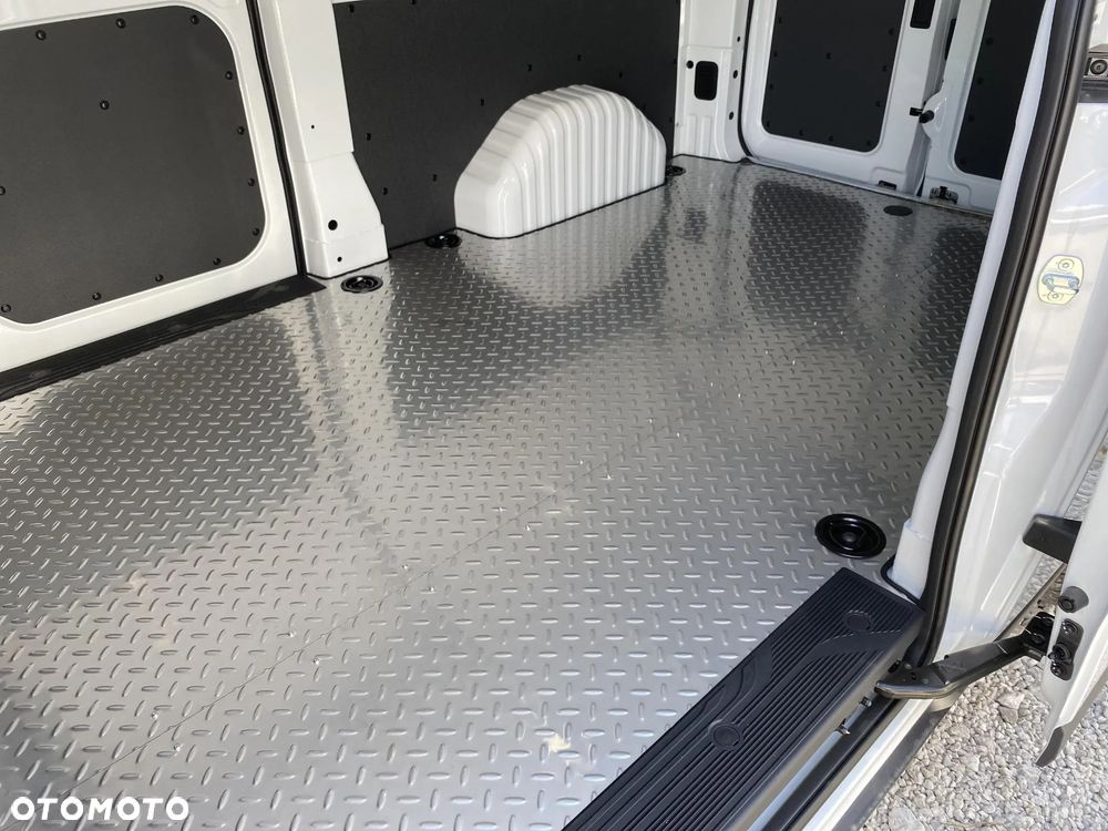 Maxus Deliver 7 L2H1 - 17