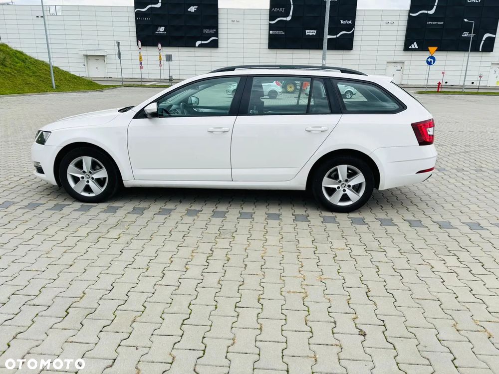 Skoda Octavia 1.6 TDI Ambition - 8