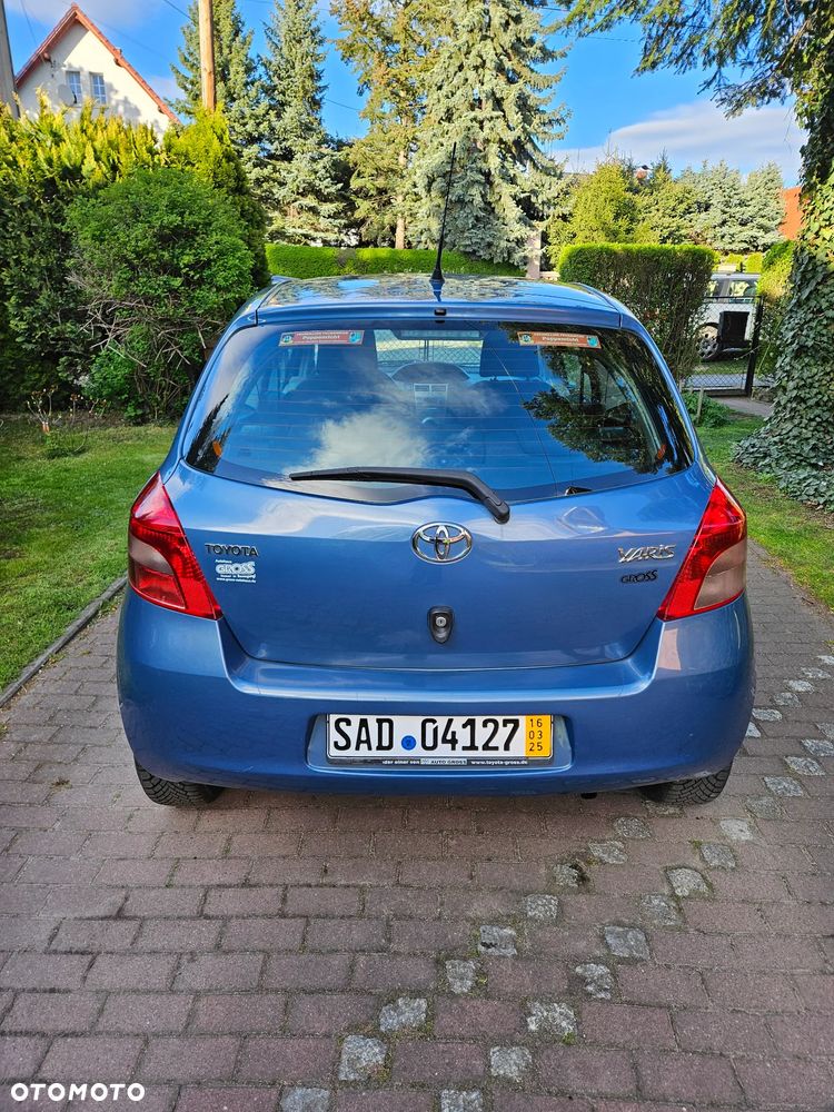 Toyota Yaris 1.0 Luna A/C - 10