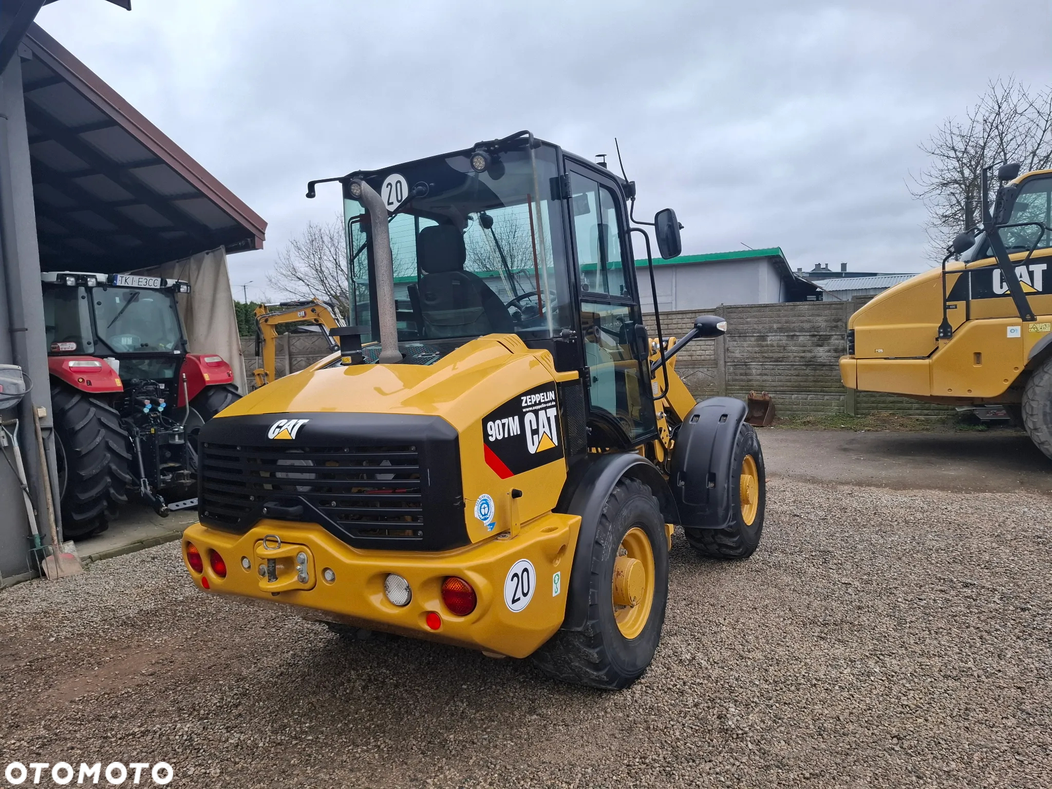 Caterpillar CAT 907 M - 5