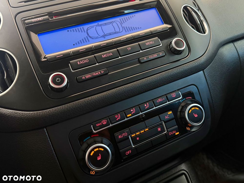 Volkswagen Golf Plus - 12