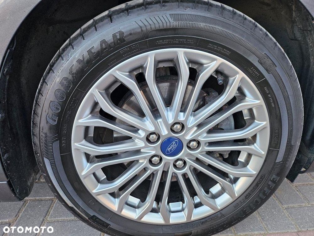 Ford Mondeo SW 2.0 TDCi S&S PowerShift-Aut Titanium - 20